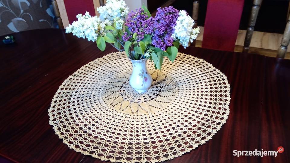 Złota serweta szydełkowa Olkusz