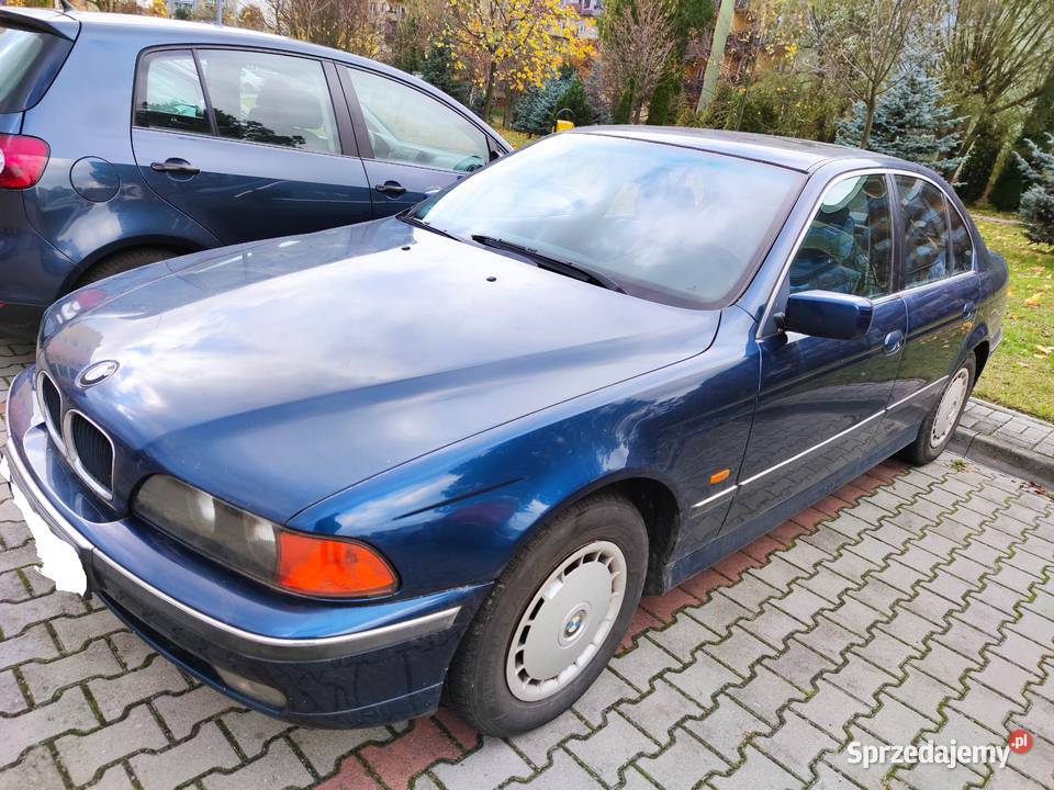 BMW 520i E39 2000r LPG przeb 266 Mpakiet kupiony w Polsce Bełchatów