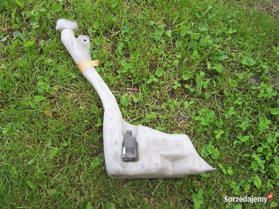 zbiorniczek spryskiwacza silniczek pompka Chełm