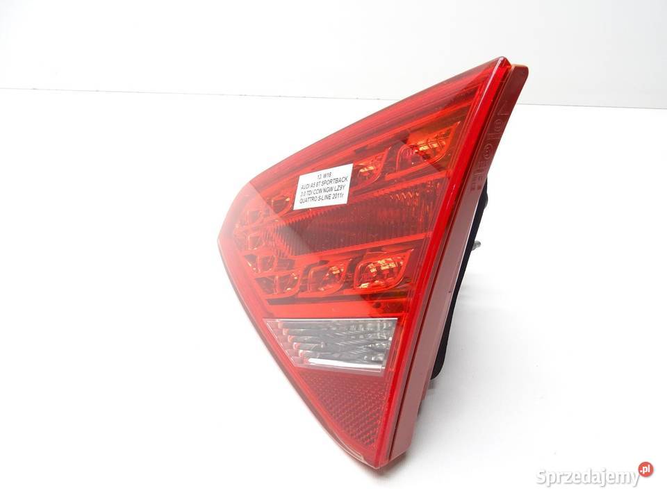 LAMPA PRAWA PRAWY TYŁ TYLNA W KLAPĘ 8T0945094A Oświetlenie