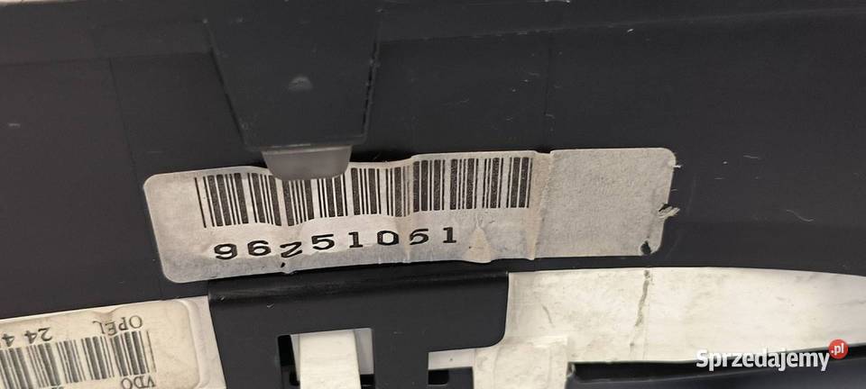 LICZNIK ZEGAR OPEL ASTRA II 24451492TG Lipno sprzedam