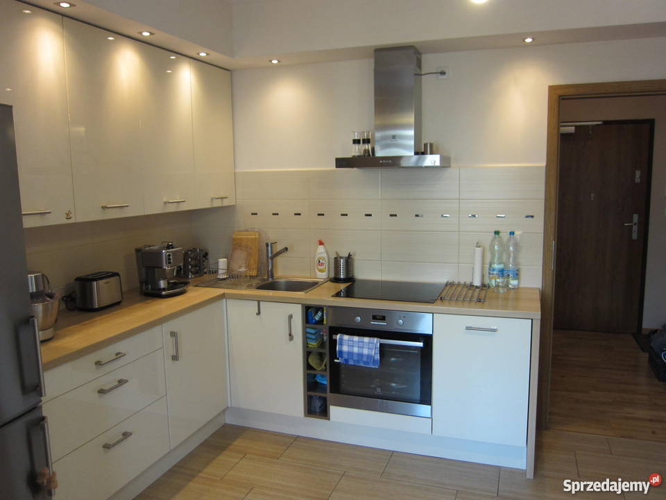 APARTAMENT NA MONITOROWANYM OSIEDLU w Lasowicach