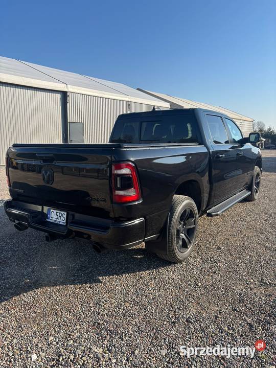 Ram 1500 57 HEMI V8 z USA zarejestrowany sprawny 4/5 Ślesin