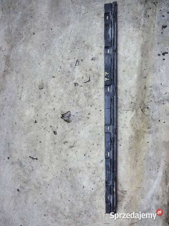 MOCOWANIE LISTWY PROGOWEJ PRAWY BMW F01 lubelskie