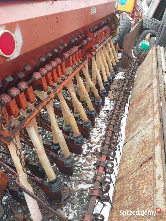 Siewnik zbożowy poznaniak nieuszkodzony Rolnictwo Brzeg