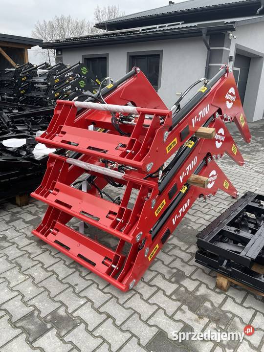 Ładowacz czołowy firmy Agrosped model V700 nieuszkodzony Rawa Mazowiecka