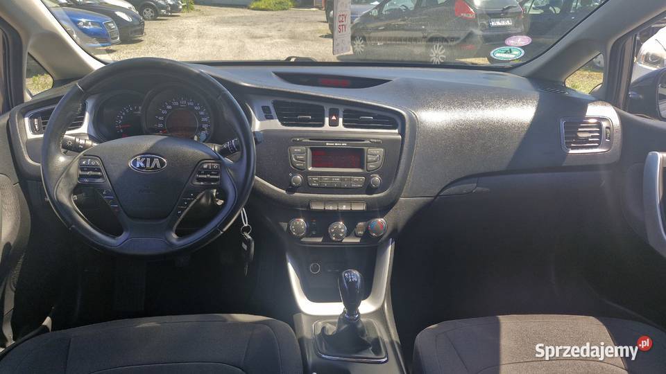 KIA CEED 16 BENZYNA 134