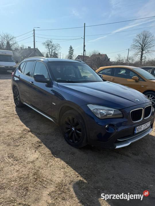 BMW X1 20D 143 HAK granatowy Braniewo