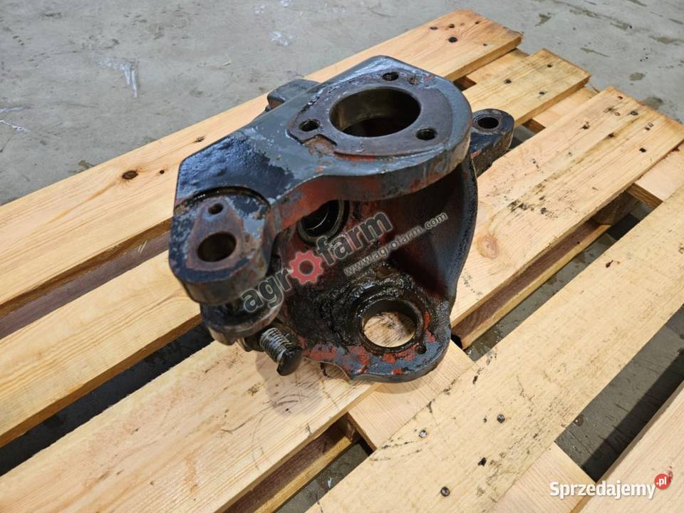 Zwrotnica RH Ford 7740 5640 6640 Byków