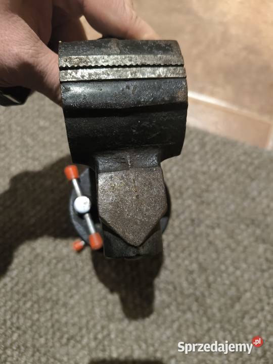 Solidne imadło obrotowe dawnej produkcji nowe Imadła Radomsko