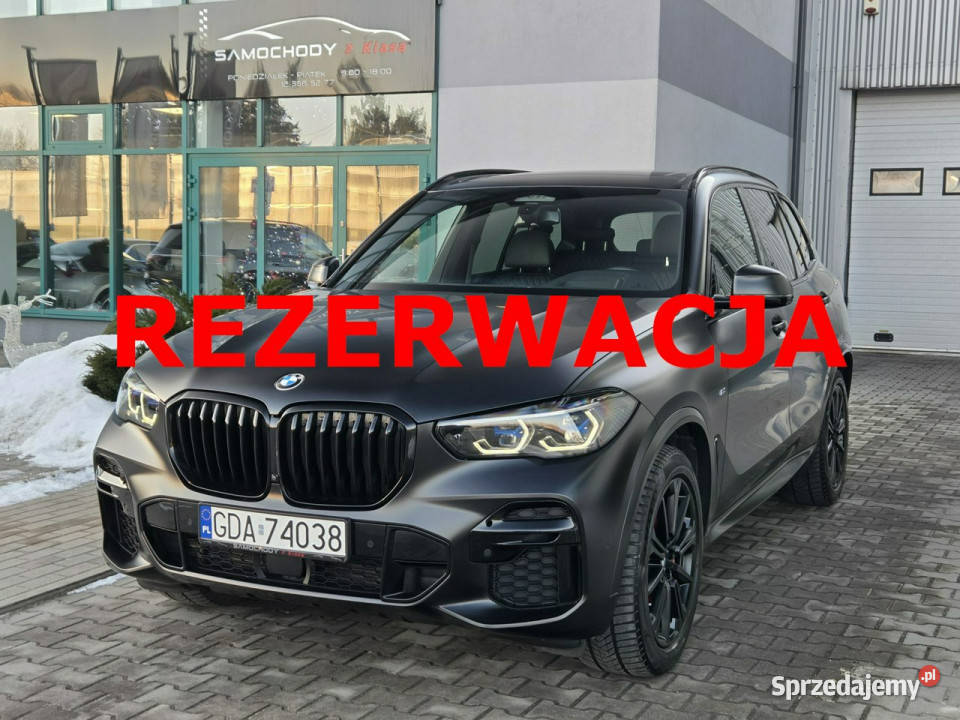 BMW X5 Black Vermilion Webasto Skrętna oś Fvat23