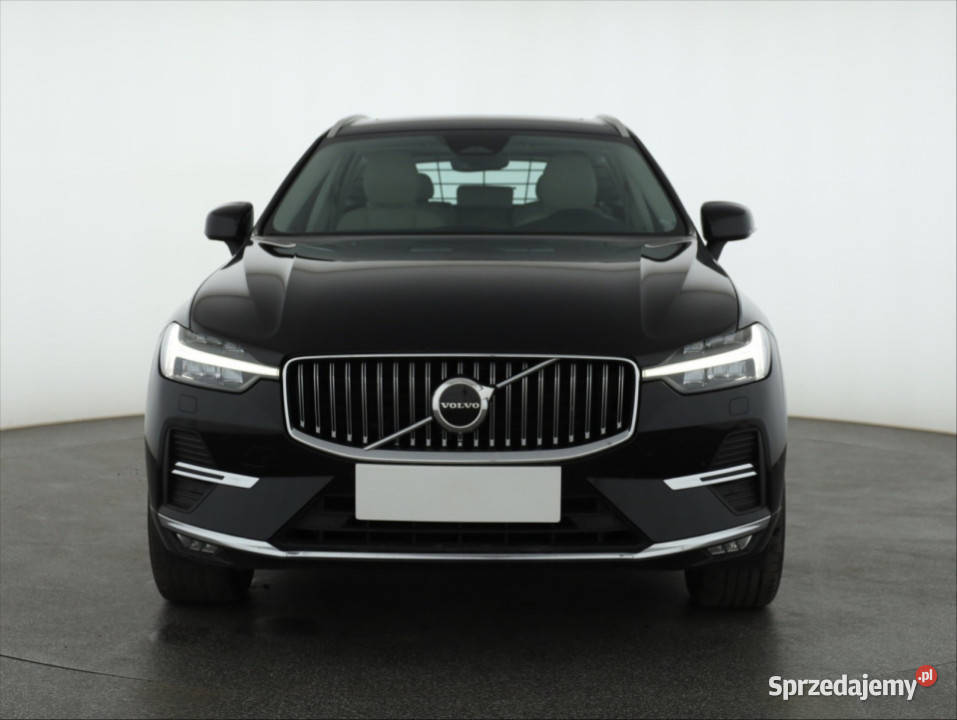 Volvo XC60 B4 AWD klimatyzacja Piaseczno