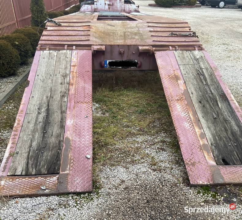 Naczepa niskopodwoziowa Rok produkcji 1989 sprzedam