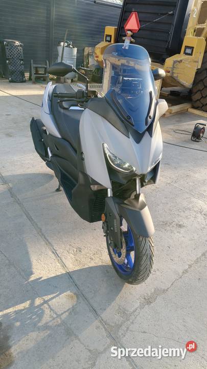 Skuter Yamaha X Yamaha Smolec