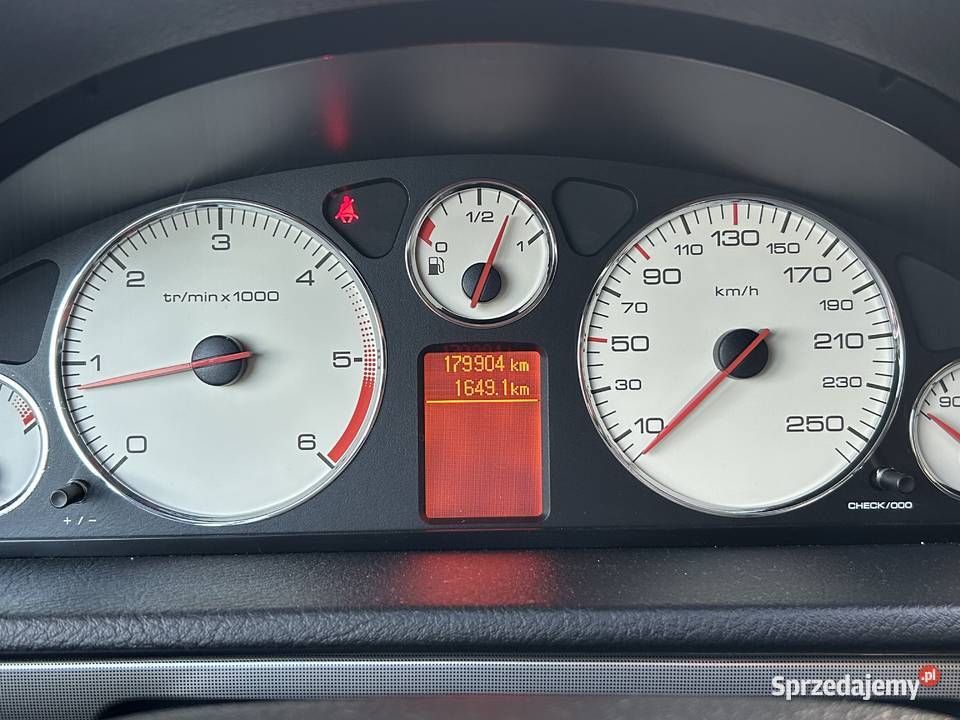 Peugeot 407 20 HDI 136 dwa komplety kół stan 180