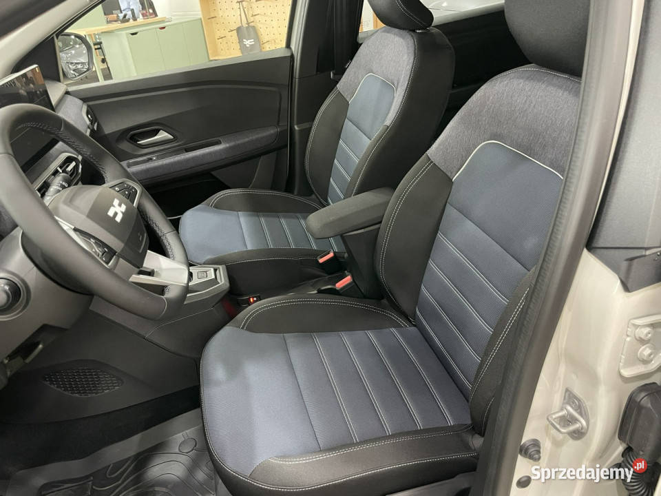 Dacia Jogger journey hybrid 155czujniki przódtył światła przeciwmgielne lubelskie Lublin