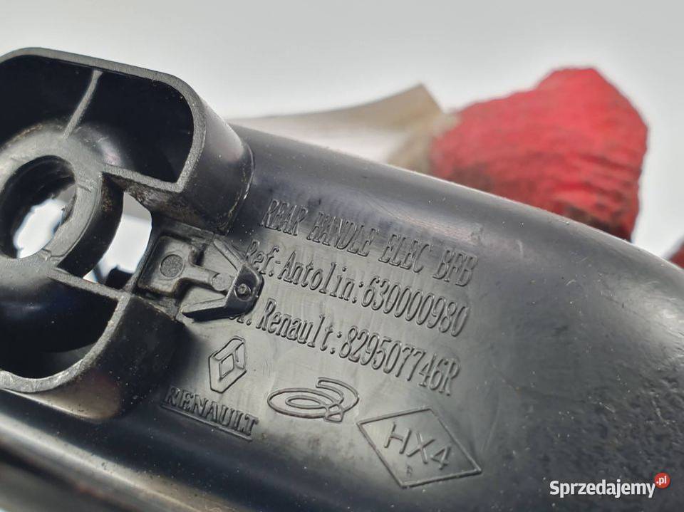 PRZYCISK RENAULT MEGANE IV GRANDTOUR 829507746R Lipno