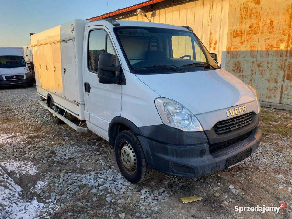 Iveco inny Iveco Daily 3513 chłodnia 10 komorowa serwisowany w ASO Iveco dolnośląskie Syców