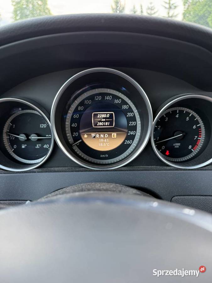Mercedes W204 Konin