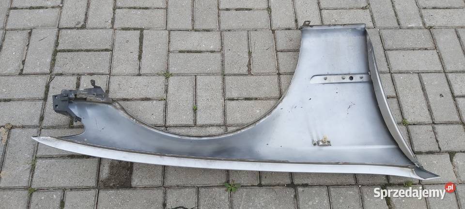 BMW E46 błotnik przedni prawy srebrny 2004r świętokrzyskie Skarżysko-Kamienna