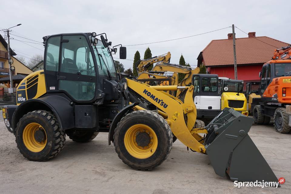 Ładowarka kołowa Komatsu WA 100 2017 świętokrzyskie