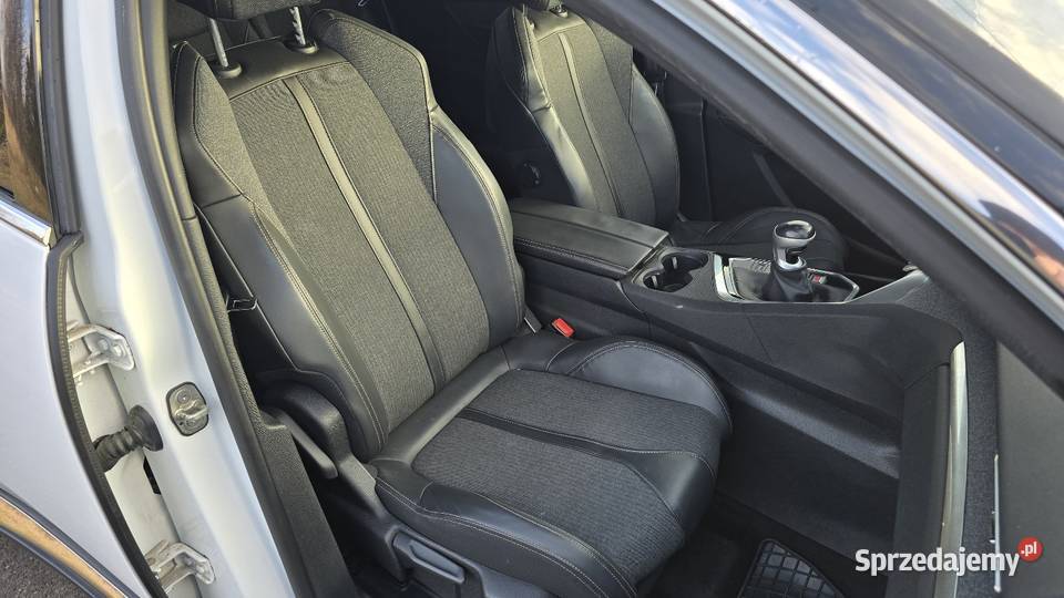 Peugeot 5008 ST Line 7 osob Samochody osobowe śląskie Gliwice