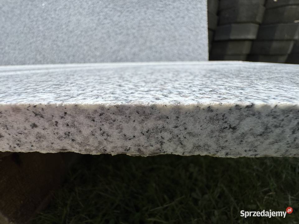 stopnice granitowe parapety 7 150x33x2 Poznań