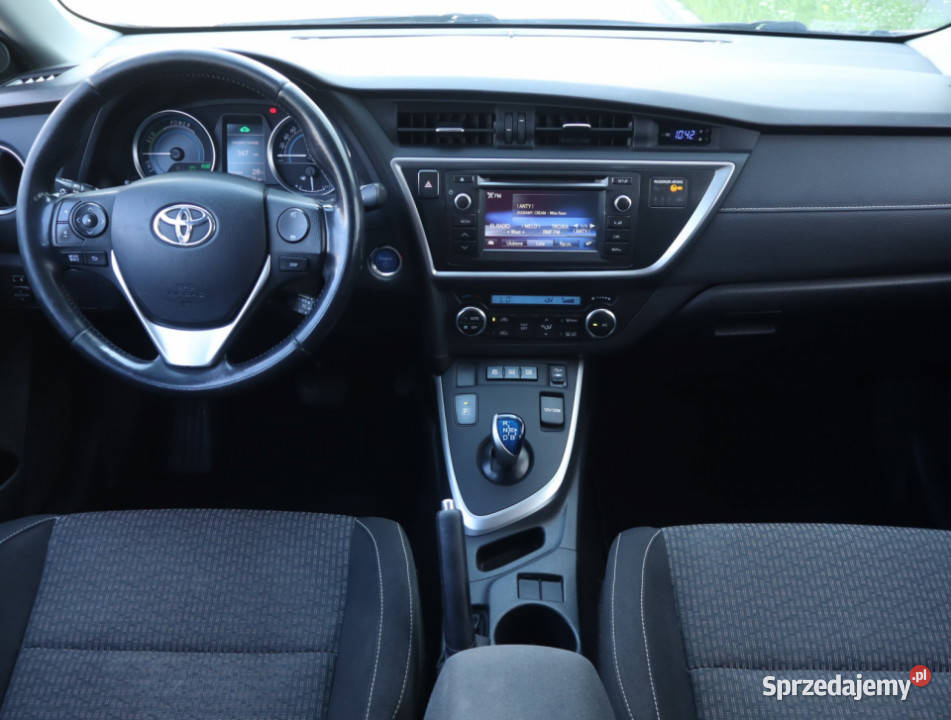 Toyota Auris Hybrid światła przeciwmgielne Łódź