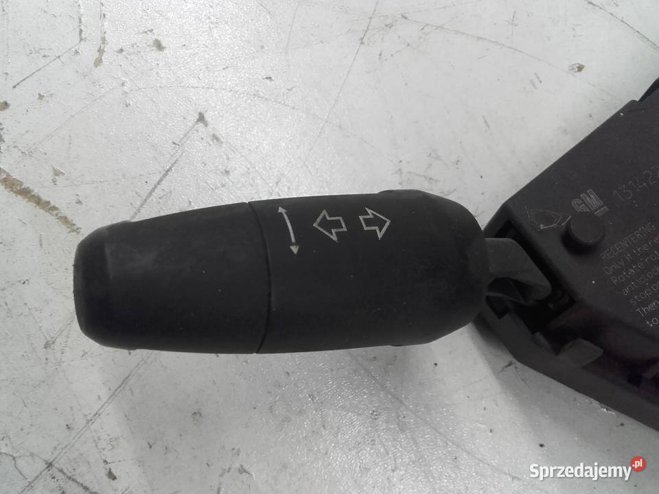 Opel Corsa D Przełącznik zespolony 13142283
