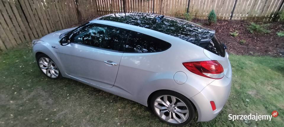Hyundai Veloster uszkodzony przód prawy bok pali ASR (kontrola trakcji) Bydgoszcz