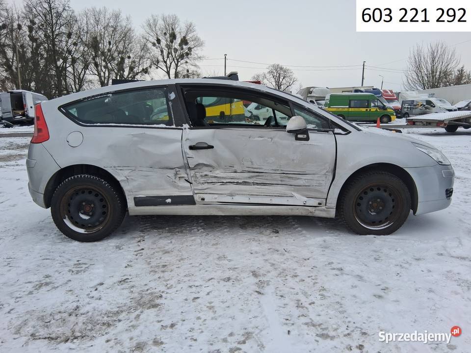Citroen C4 2006 16 benzyna uszkodzony benzyna Ogrodzieniec