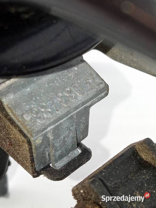 KLAMKA ZEWNĘTRZNA LEWA PRZÓD 7E0837885 VW
