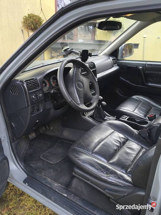 Opel Frontera 32 V6 2002 Bębło