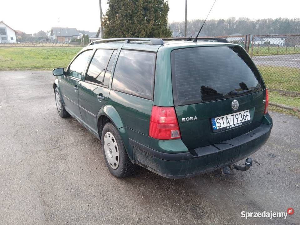 VW Bora 20 8v Hak do jazdy kupiony w polskim salonie Motoryzacja Orzech