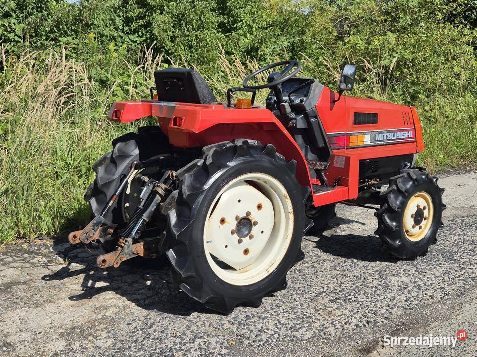 Traktorek traktor MITSUBISHI MT18D 44