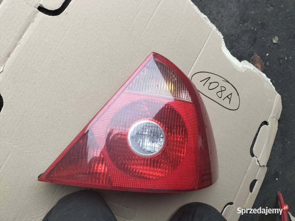 FORD MONDEO MK3 LAMPA TYŁ TYLNA PRAWA Kamień-Kolonia