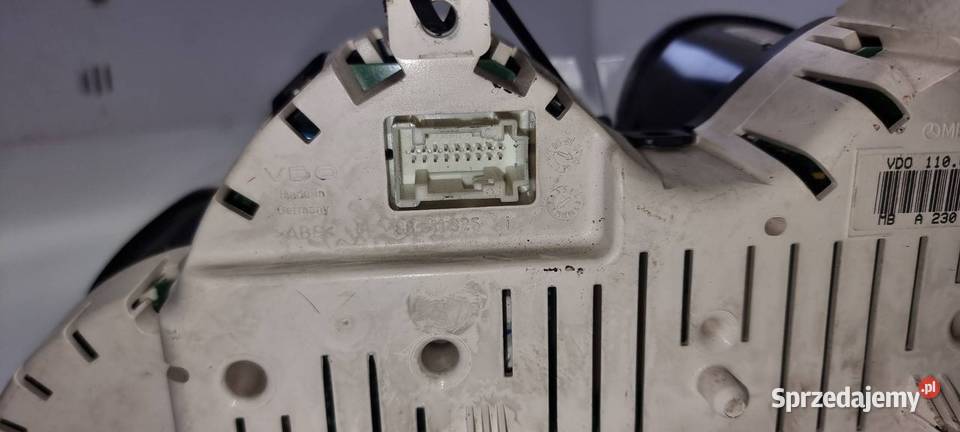 LICZNIK ZEGAR MERCEDES SL500 R230 A2305404511 osobowe kujawsko-pomorskie Lipno sprzedam