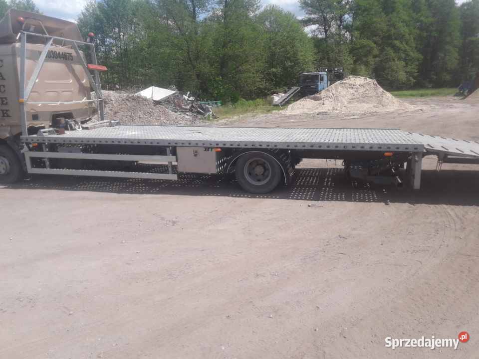Autolaweta Pomoc drogowa 7m7T Ziemia pod