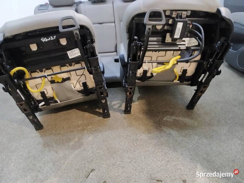 FOTELE KANAPA BOCZKI EU GRZANE SKÓRA SEDAN Rok produkcji 2009 Fotele i kanapy