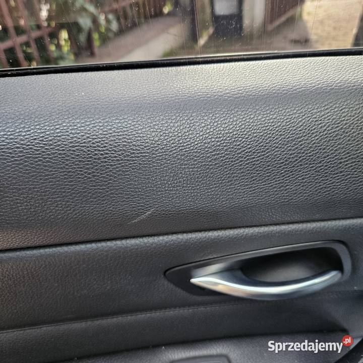 Boczki tylne bmw e90 e91 czarna skóra Lublin