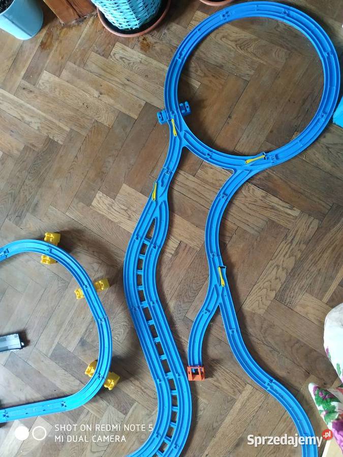 Zestaw Tory pociągowe i samochodowe Tomas Tomek mazowieckie Józefów