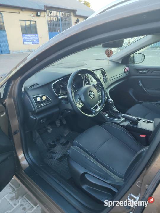 Sprzedam Renault Megane IV 15 dCi 2017 r