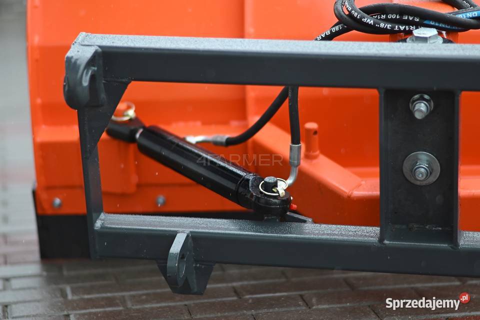 Pług do śniegu prosty ASH200 hydrauliczny z nieuszkodzony Tajęcina sprzedam