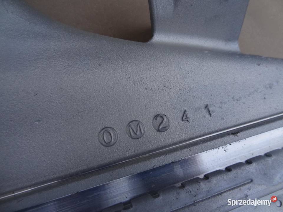 CHŁODNICA INTERCOOLER TOYOTA HILUX VIII 21R 24D wielkopolskie