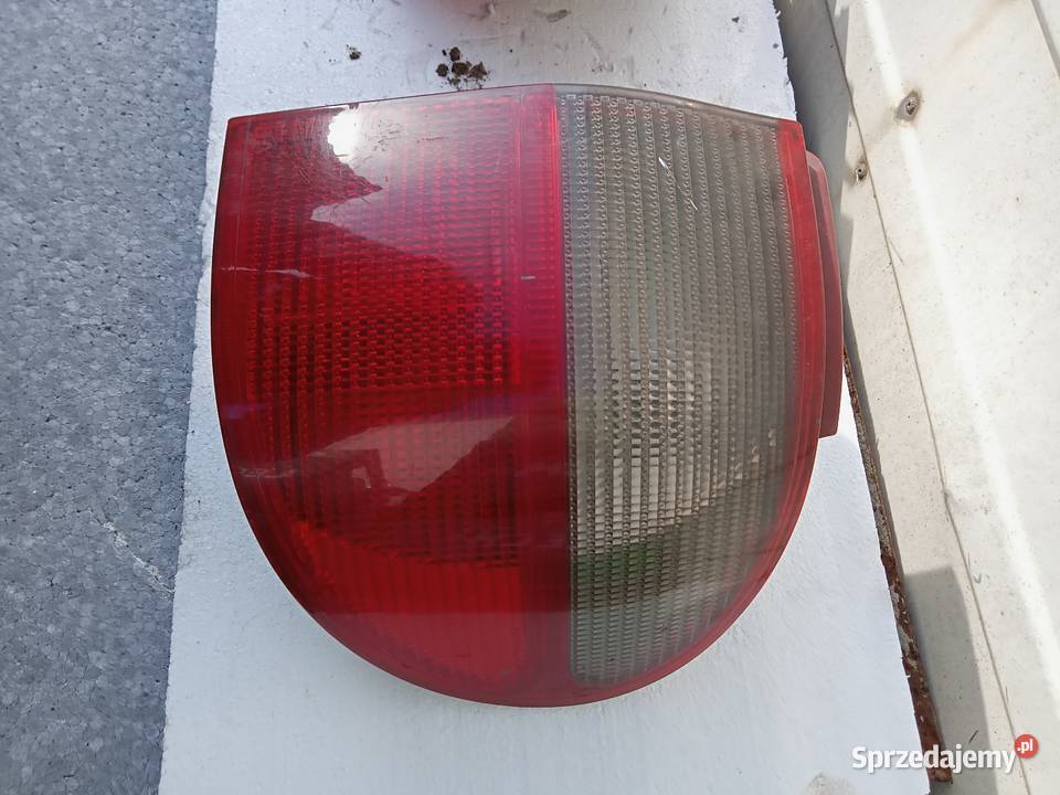 Lampa tył VW Sharan prawa