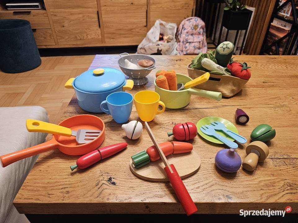 Warzywa pluszowe i drewniane Ikea naczynia Rzeszów