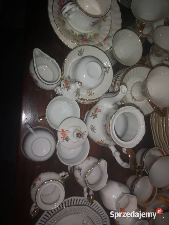 Serwis miniaturowy sprzedam