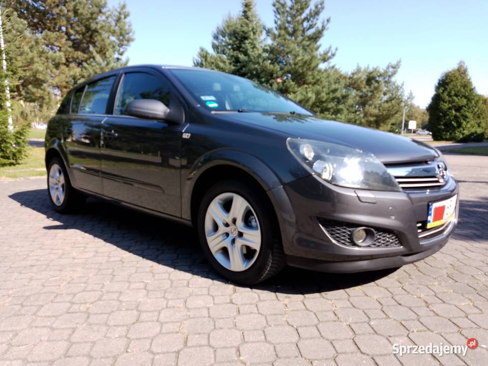 Opel Astra 16 B115 Xenony Półskóry zadbany nieuszkodzony Radom