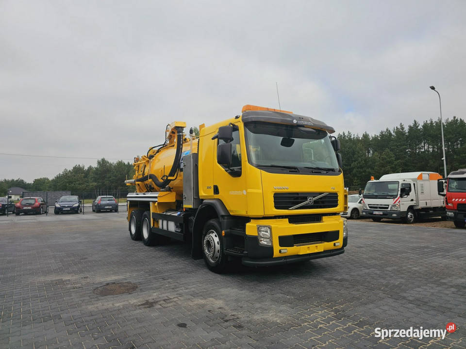 Volvo WHALE 6x4 2012 WUKO do zbierania odpadów świętokrzyskie Daleszyce