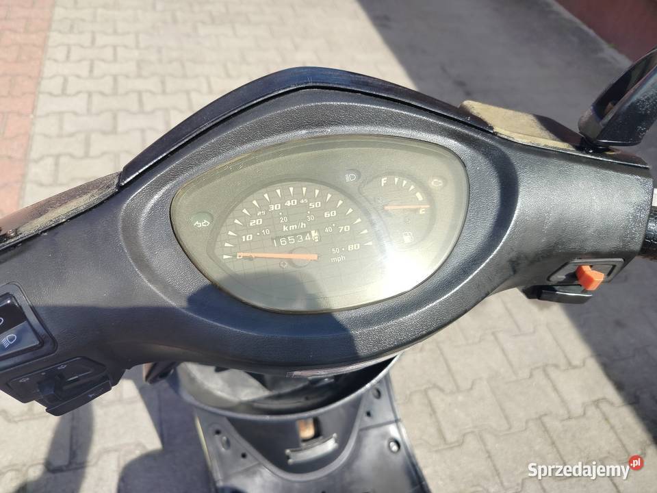 Skuter torq 50 VIVO 2018 roku czerwony Rumia